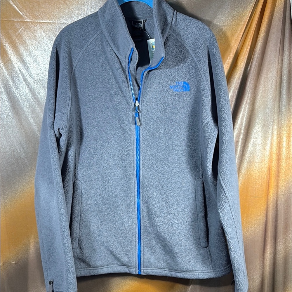 The North Face Gray‎ Jacket with Blue Trim with glove keepers. M. A2
